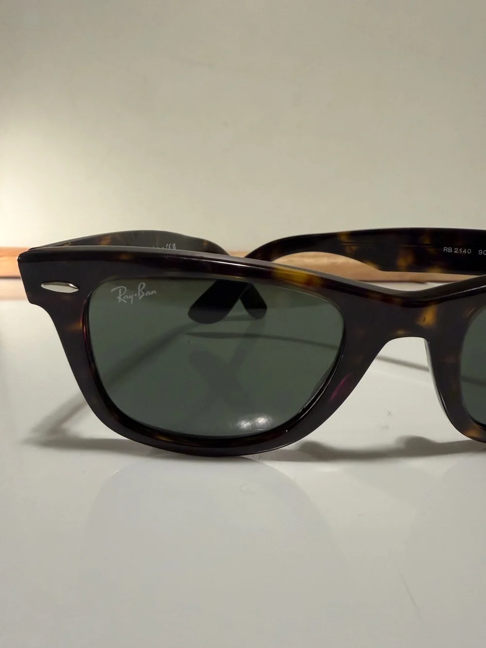 Ray-Ban used authentic